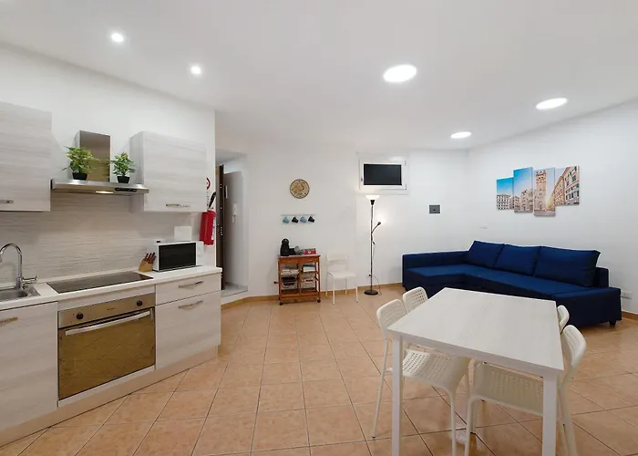 Domus Genuensis - * Genova